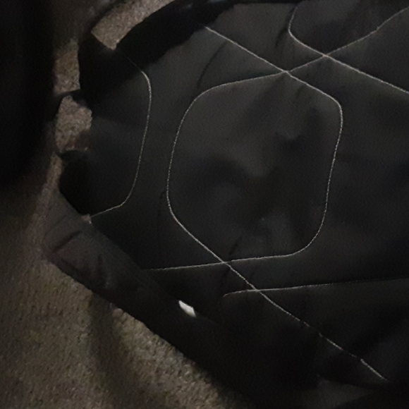 Back pack - Picture 2 of 2